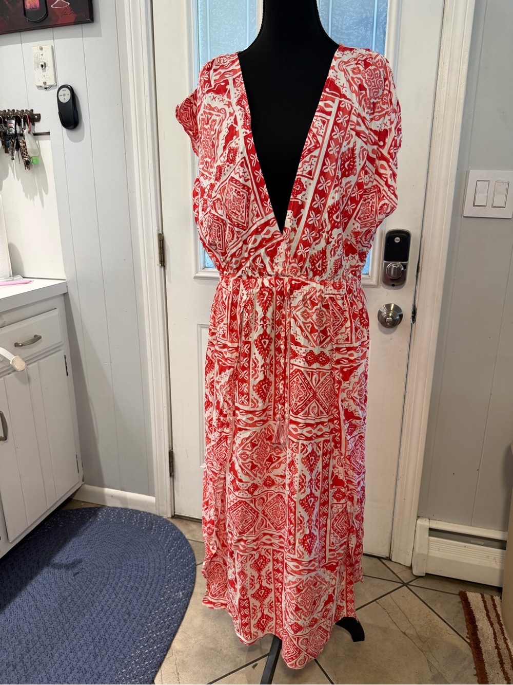 Red & White Printed V-Neck Maxi Dress with Tie Waist